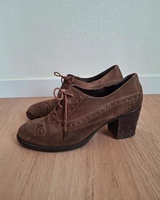 scarpe stringate