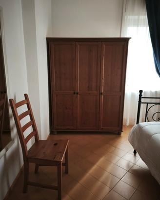 sedia scrittoio e 2 comodini Leksvik vero legno