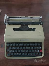 macchina da scrivere olivetti 32