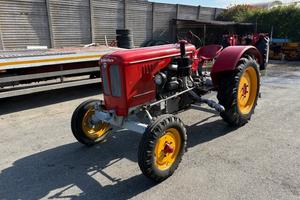 Trattore d'epoca SCHLUTER modello S 25 con documen