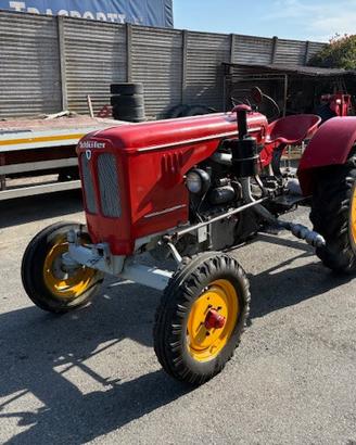 Trattore d'epoca SCHLUTER modello S 25 con documen