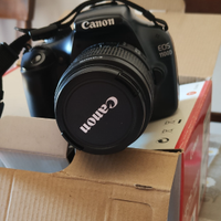 Macchina fotografica Canon eos 1100D