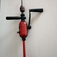 Trapano a manovella anni 60