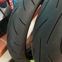 Gomme moto Kawasaki z1000 2010 - 2013