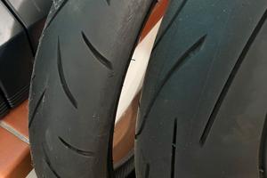 Gomme moto Kawasaki z1000 2010 - 2013