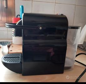 Macchina caffè Nespresso Delonghi
