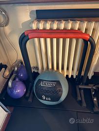 Kettleball wall ball parallele