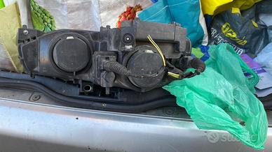 Faro anteriore sinistro Alfa Romeo 156