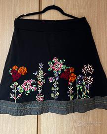 Gonna Desigual tg.XL nera ricamo fiori