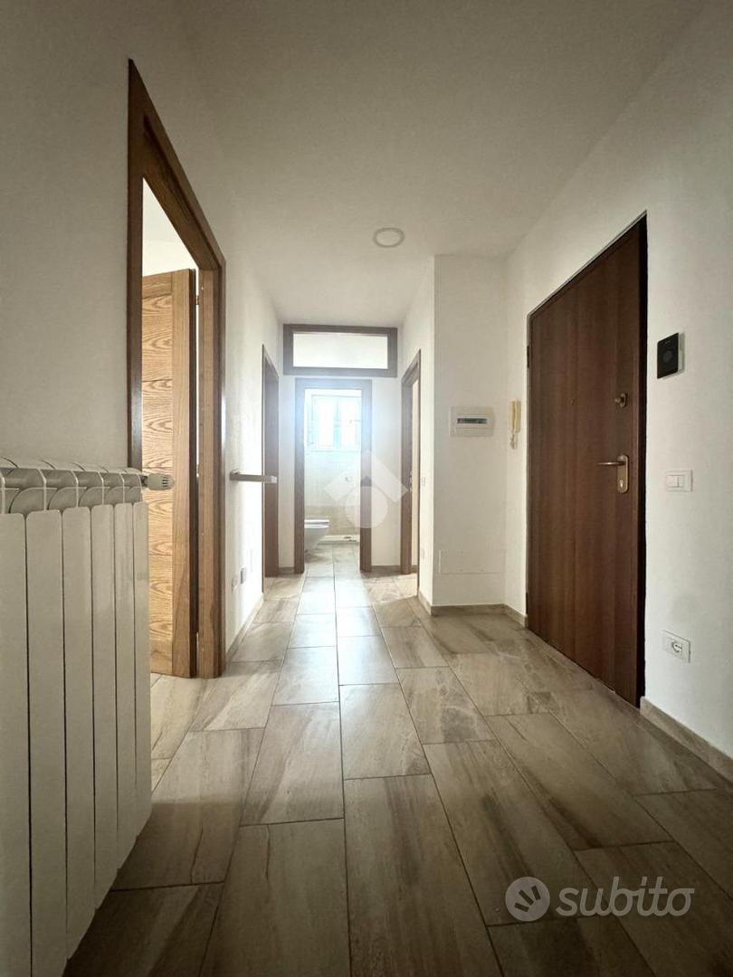 5 LOCALI A NUORO - Vista 4