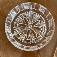 Piatto per salatini aperitivo in cristallo