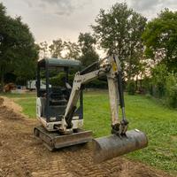 Miniescavatore bobcat 320