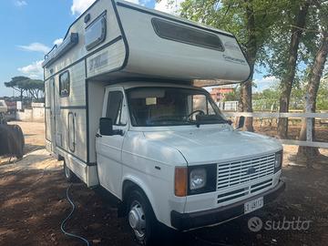 Ford transit 2500 6 posti pronto all’uso