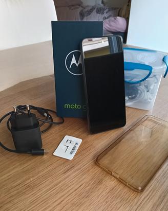 Motorola Moto g14 (8/256 GB)