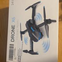 Drone giocattolo con fotocamera