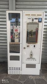 Distributore automatico di sigarette
