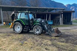 Trattore agricolo forestale