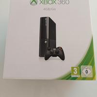 XBOX 360 4GB