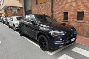 BMW X6 M50d 381 CV - Anno 2015