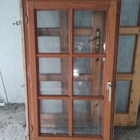 Finestra in legno