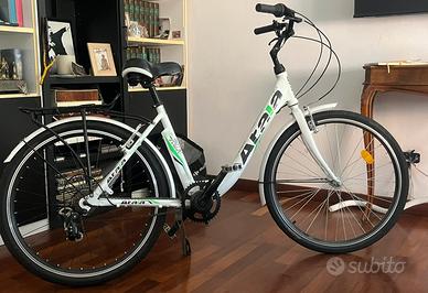 Bici Atala e-run + catena antifurto +copertura