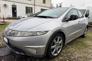 HONDA Civic 1.8 i-VTEC 5p. Comfort