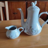 Teiera e lattiera porcellana royal vintage 