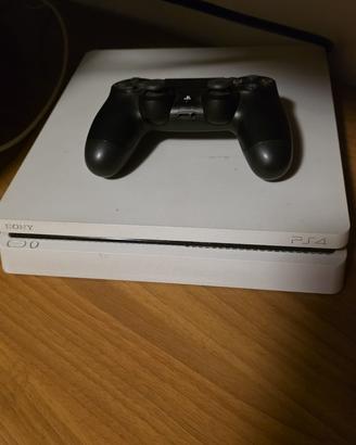 Ps4 bianca eccellente