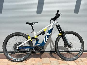 Husqvarna E-bike bici elettrica MTB