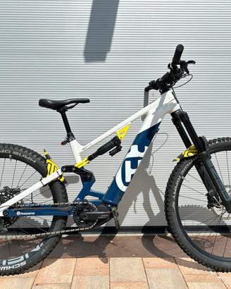 Husqvarna E-bike bici elettrica MTB