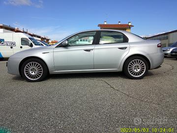 Alfa Romeo 159 2.4 JTDm 20V Distinctive