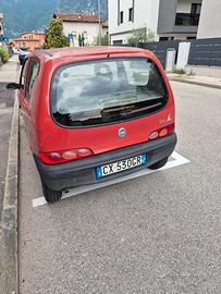 Fiat 600 Rossa 2005