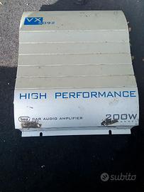 AMPLIFICATORE 200 WT per auto
