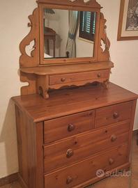 cassettiera con specchio