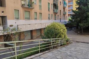 Box moto - v.ze via michele lessona