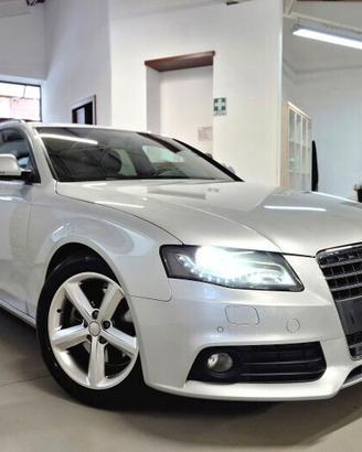Audi A4 Avant 2.0 TDI 143CV S-LINE Multitronic Adv