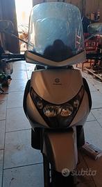Piaggio Beverly 250