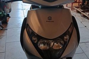 Piaggio Beverly 250