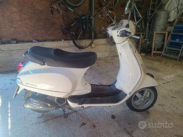 VESPA LX 125 