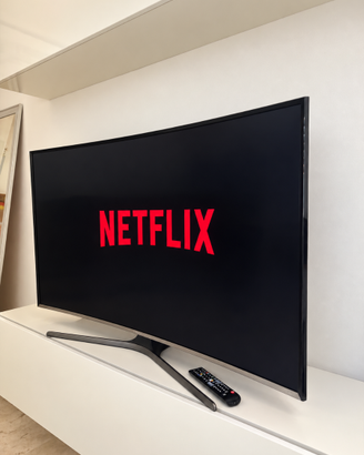 Samsung Smart TV curva 55” Full HD con telecomando