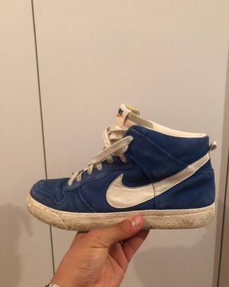 Nike blu