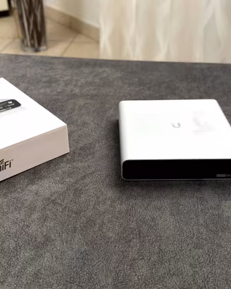 Ubiquiti controller UniFi CloudKey UCK G2 Plus