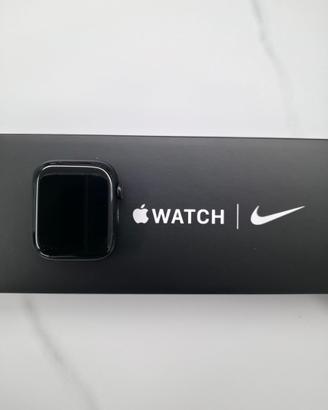 Apple Watch Nike Edition 45 mm cellular