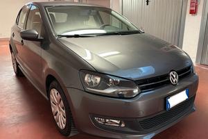 Volkswagen Polo V 2009 5p 1.2 Comfortline 70cv