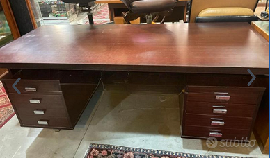 La scrivania da capo