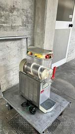 sorbettiera granitore marca Ugolini MTMINI