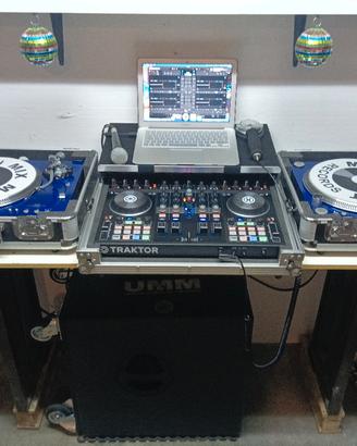 technics 1210 Traktor s4 mk2