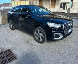 Audi Q2 30 TFSI Identity Black