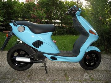 Ricambi usati per italjet formula 50 anni 90 azzur