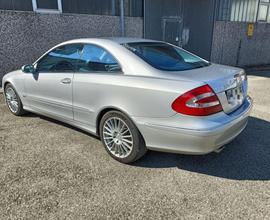 MERCEDES-BENZ CLK 320 cat Avantgarde Book Servic